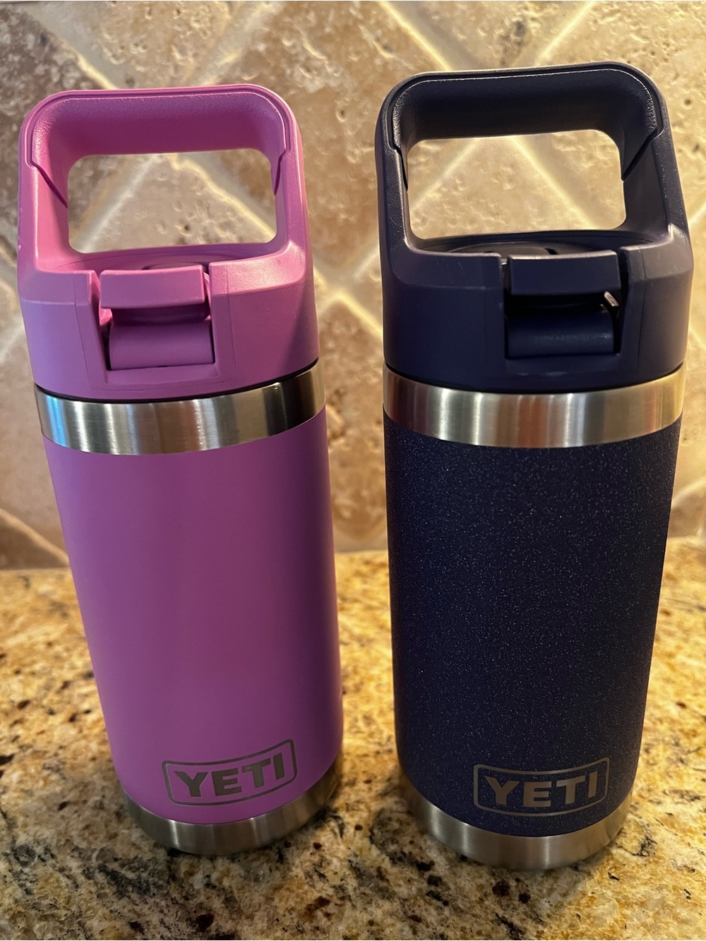 Yeti - RAMBLER® JR. 12 OZ KIDS WATER BOTTLE
